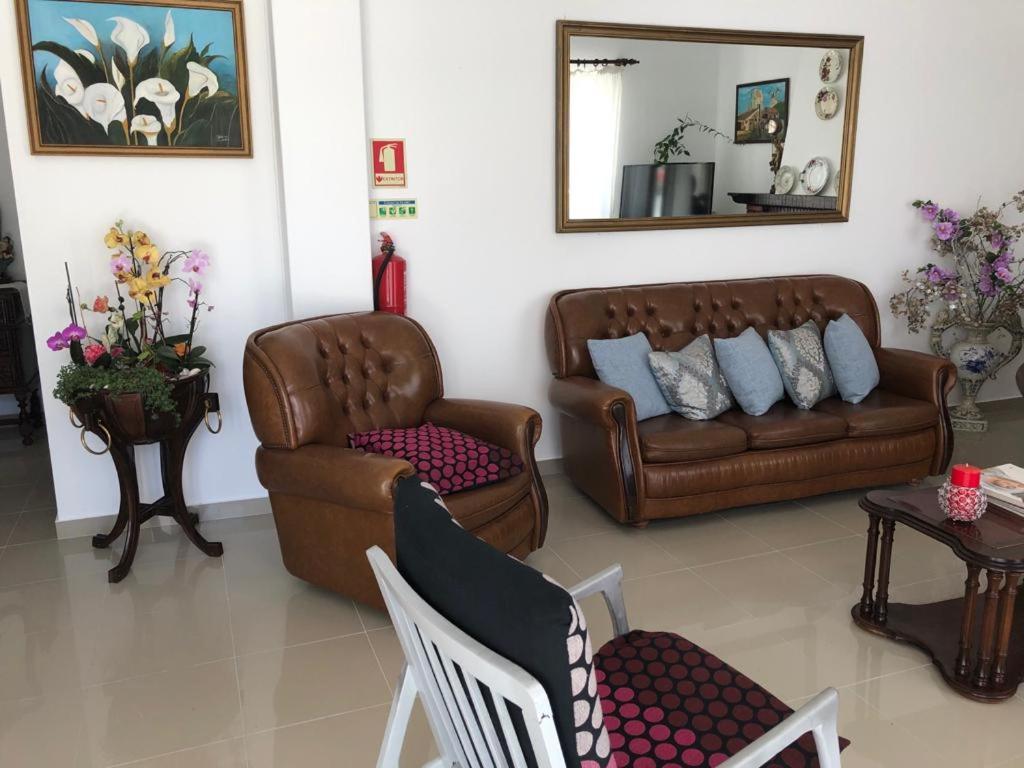 ホテル Residencia Maria Jose ファティマ エクステリア 写真